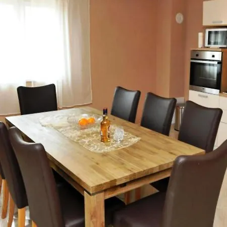 Casa Ava Mare * Ровинь