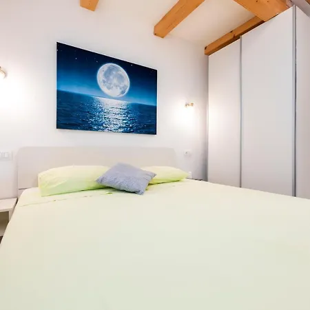 Casa Ava Mare