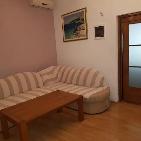 Casa Ava Mare Апартаменты Ровинь